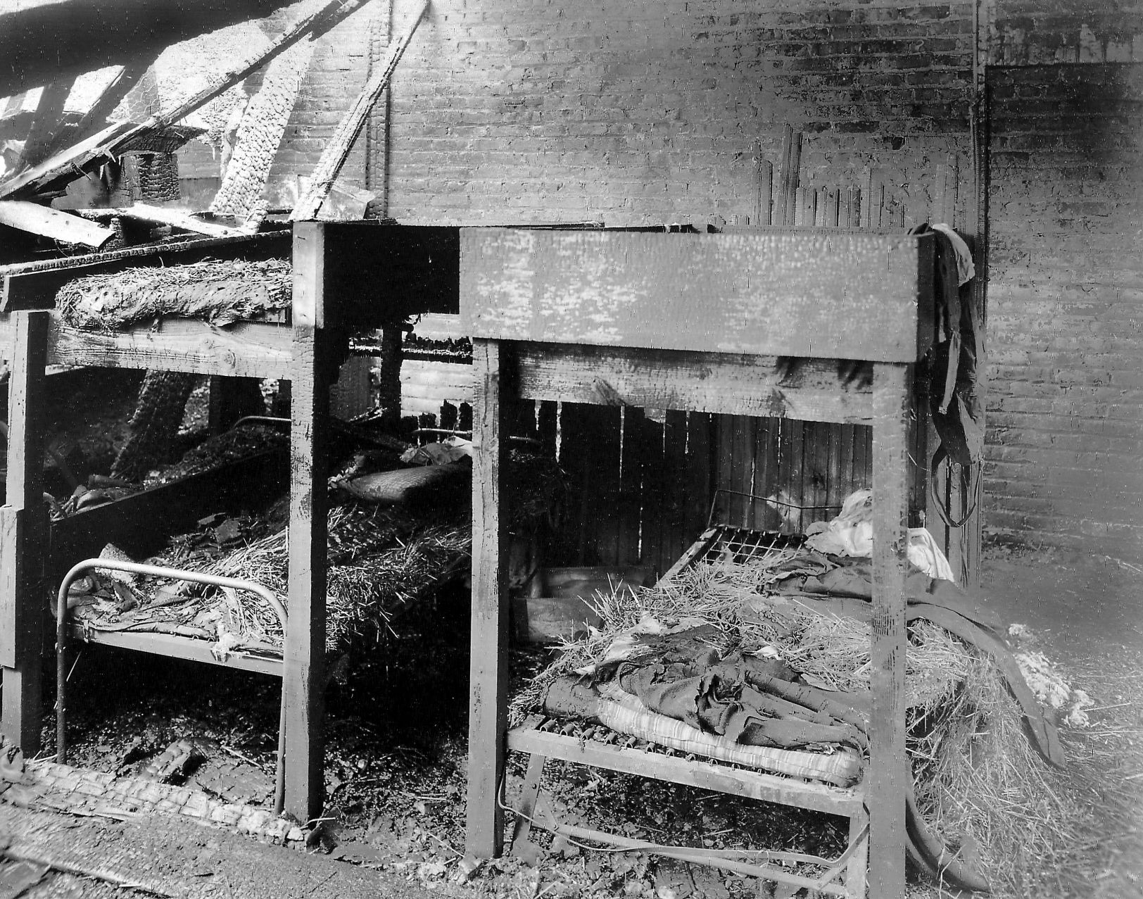 19340325_lna_news_firearchive_p78.jpg